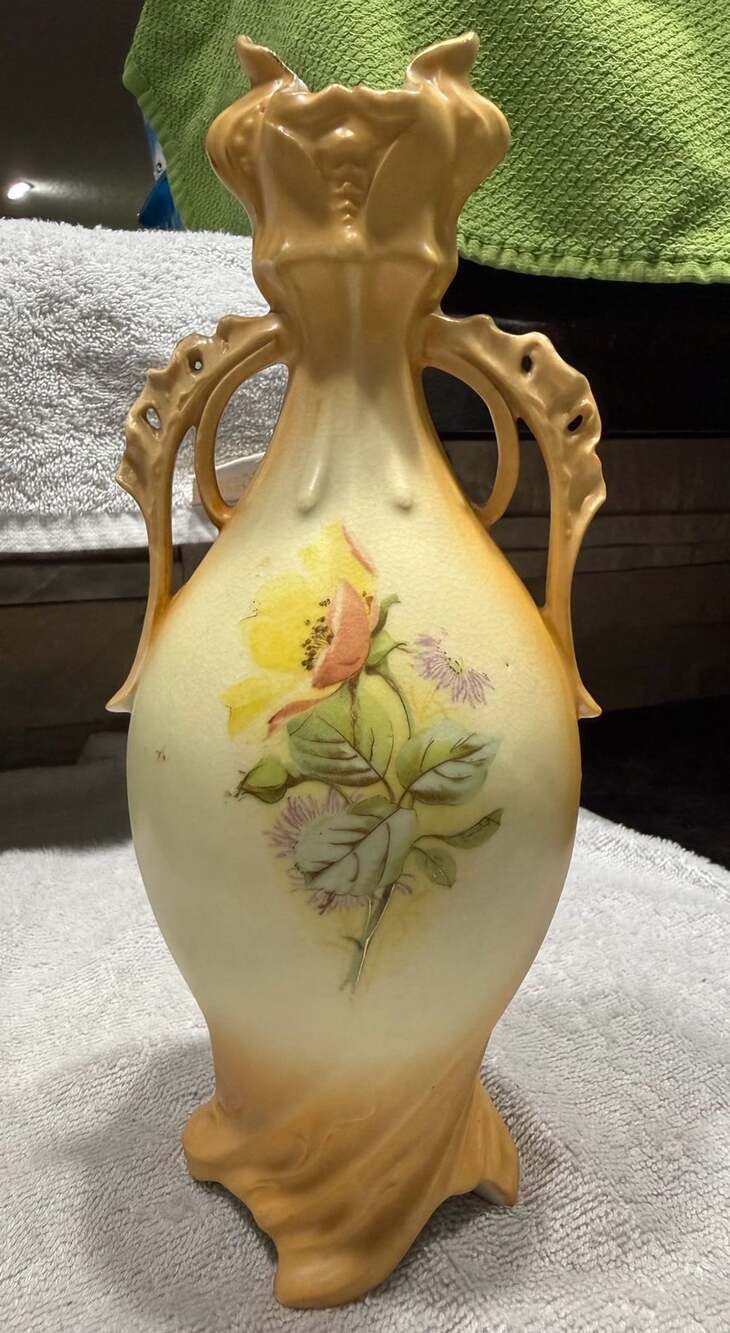 Antique Robert Hanke Wettina Porcelain Hand-Painted Two-Handled Vase